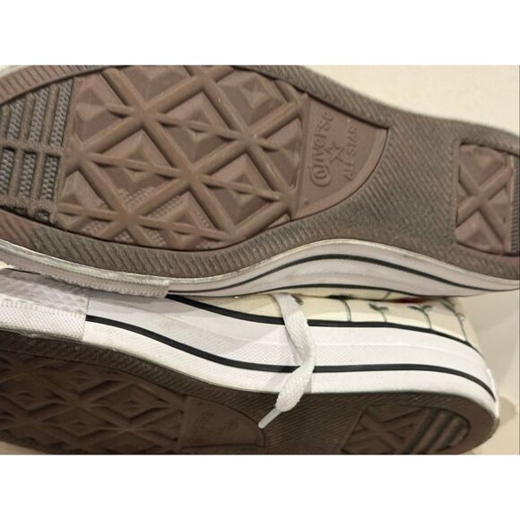 Converse Girls Chuck Taylor Floral Embroidered High Top Sneakers Tan Pink Size 4 - Picture 11 of 12